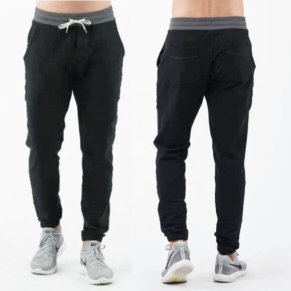 Vuori Joggers Mens S 26x28 Black Balboa Sweatpants Drawstring Performance V406 - Picture 2 of 15